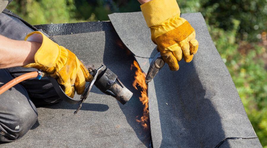 Professional flood damage restoration services in Lake City, AR